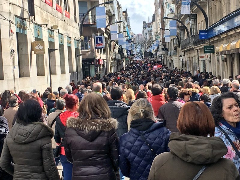 [Imaxe: GalizaContrainfo] Mobilización das pensionistas en Vigo