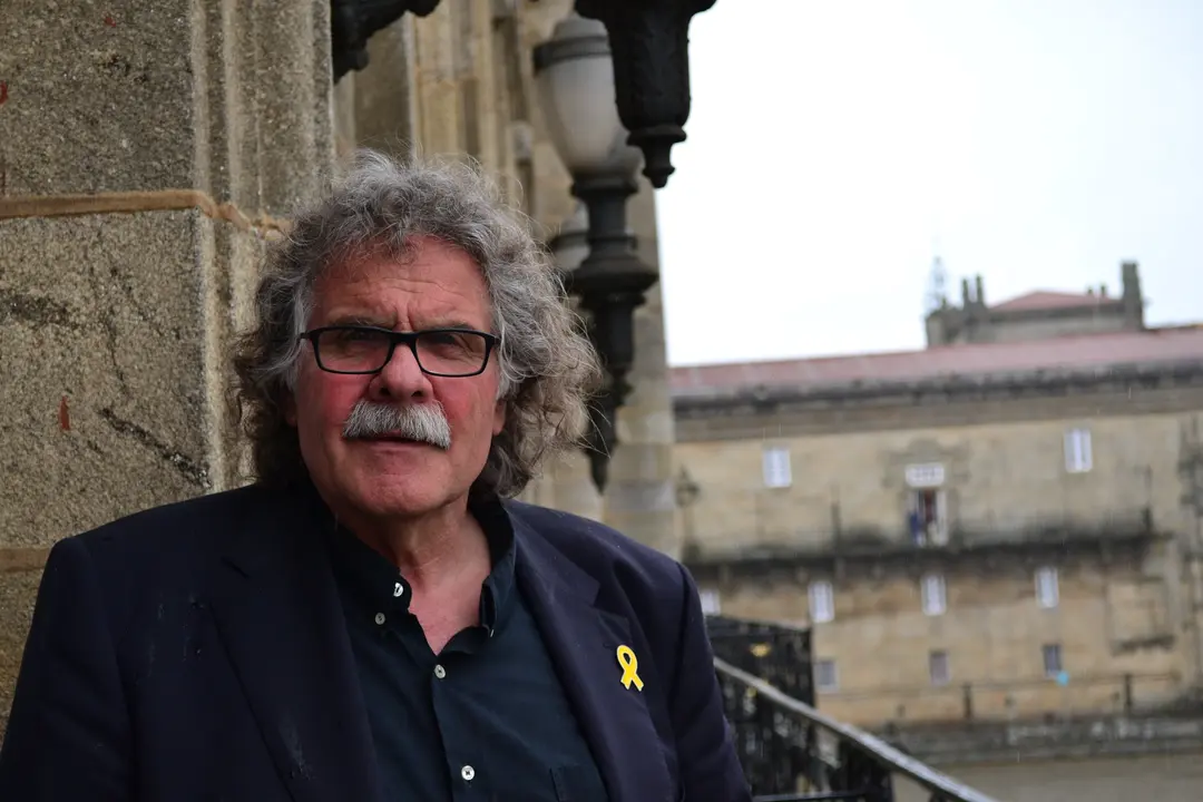 Joan Tard&agrave; na praza do Obradoiro.