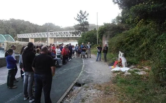 BARQUEIRO HOMENAXE