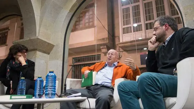 Apresentaci&oacute;n en Pontevedra, febreiro de 2017, do III volume da trilox&iacute;a das Obras Escollidas de Bautista &Aacute;lvarez.