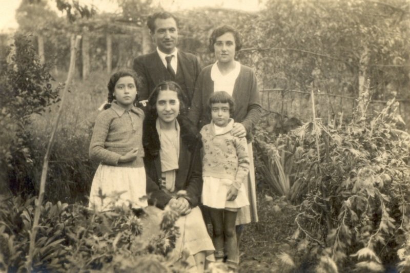 1932 con Teresa Marti¦ünez e familia