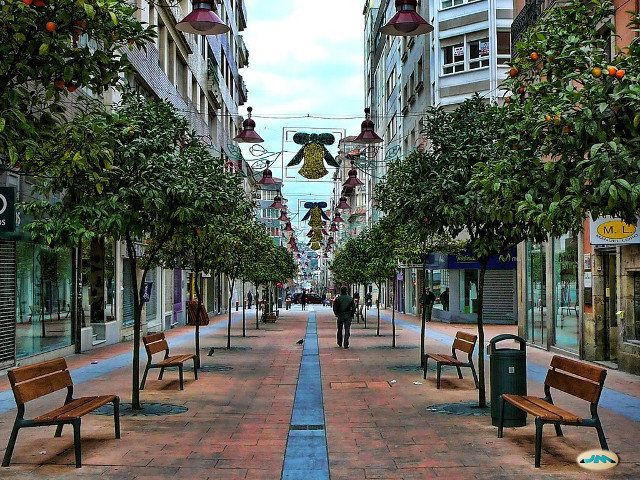 Pontevedra._Rúa_Rosalía_de_Castro