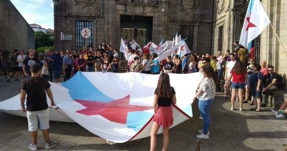 Homenaxe de Galiza Nova a Rosalía e Castelao 2019