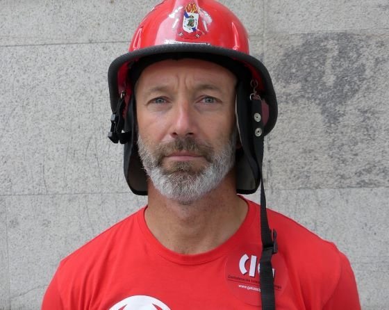 Miguel Uclés, representante da CIG no comité de empresa de bombeiros en Vigo