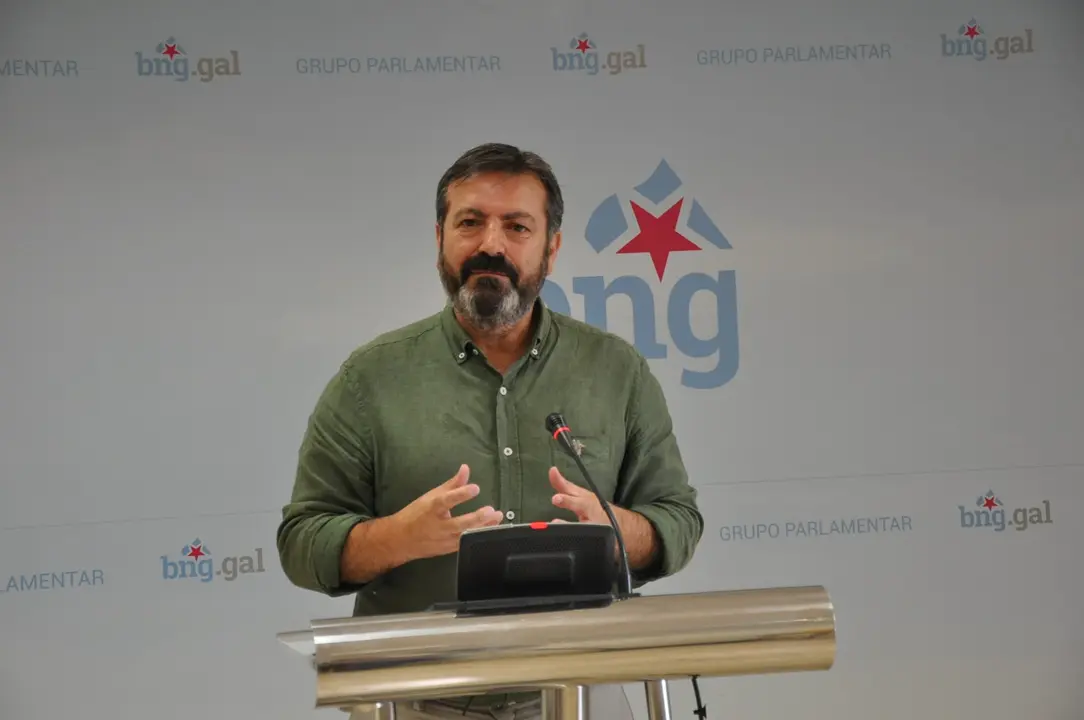 Lu&iacute;s Bar&aacute;