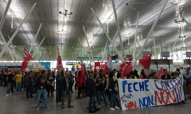 Manifestación traballadoras e traballadores de empresas do aeroporto de Labacolla (2).jpg