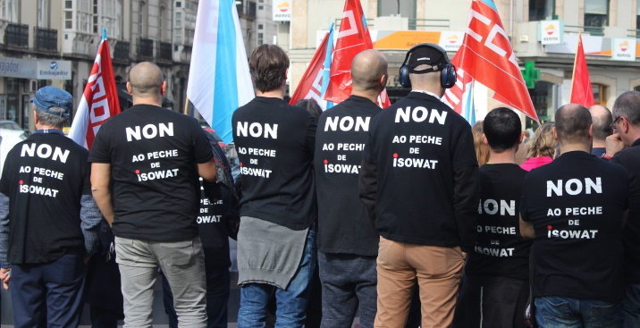 Traballadores de Isowat nunha protesta na Coruña a pasada primavera.