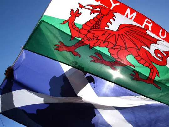 ESCOCIA E GALES