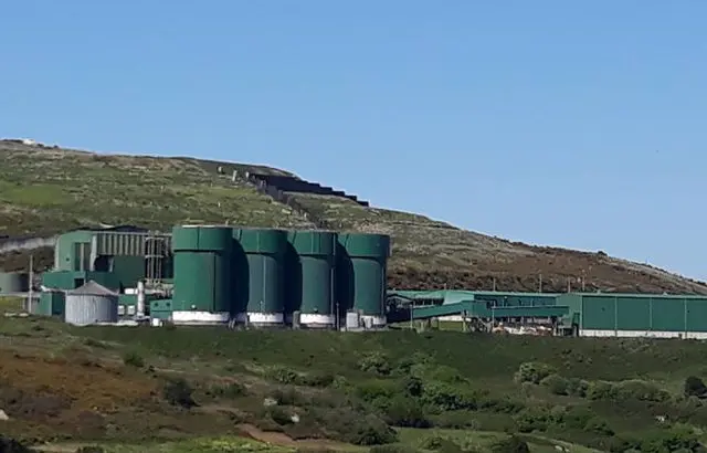 Planta de residuos de Nosti&aacute;n, na Coru&ntilde;a. (Foto: N&oacute;s Diario)