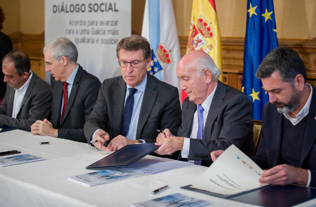 O presidente da Xunta, Alberto Núñez Feijóo, no acto de sinatura do acordo no marco do Diálogo Social.