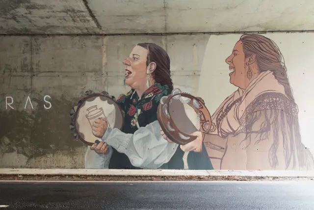 Mural D&uacute;o Amazonas no t&uacute;nel da estrada Luou-Soll&aacute;ns (Teo). Parte 3.