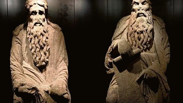 As esculturas do Mestre Mateo Abraham e Isaac [Imaxe: Europa Press].