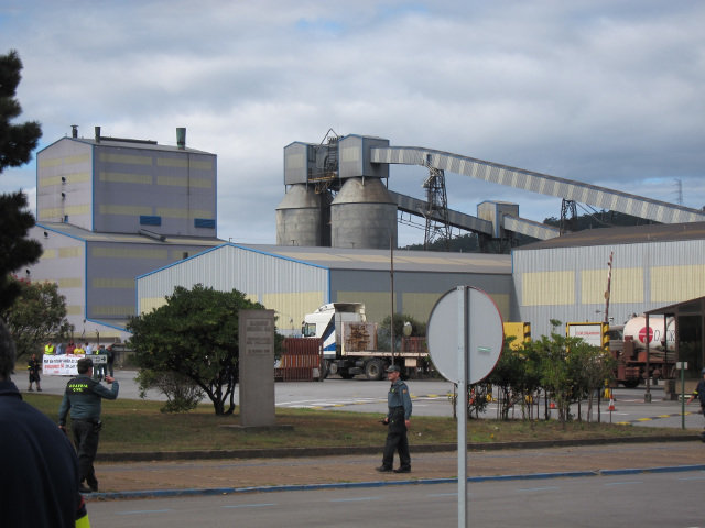Vista da factoría de Alcoa en San Cibrao (Europa Press)