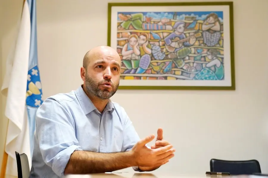 O voceiro de En Marea, Lu&iacute;s Villares (Imaxe: &Aacute;lvaro Ballesteros- Europa Press).