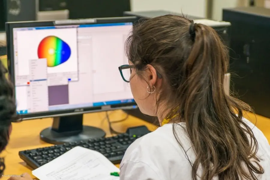 Un dos obradoiros impartidos por XuvenCiencia en 2019 (Imaxe: XuvenCiencia).