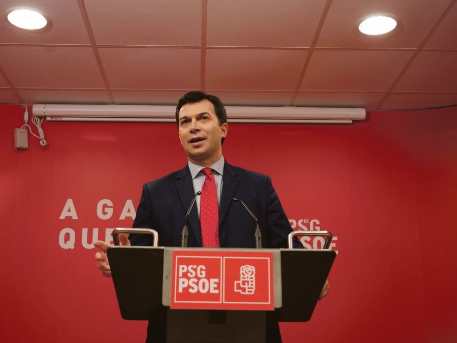 O candidato dos socialistas galegos, Gonzalo Caballero (Arxina). 