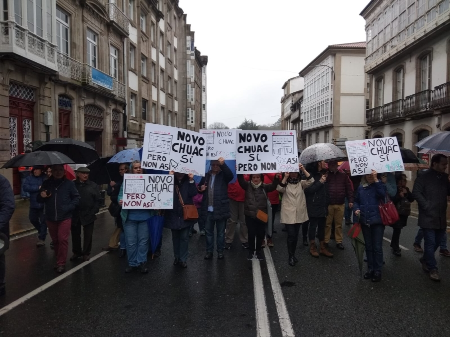 Veci&ntilde;as do barrio de Eir&iacute;s participaron na manifestaci&oacute;n do 9 de febreiro en defensa da sanidade p&uacute;blica (Imaxe: Chuac si, pero non as&iacute;).