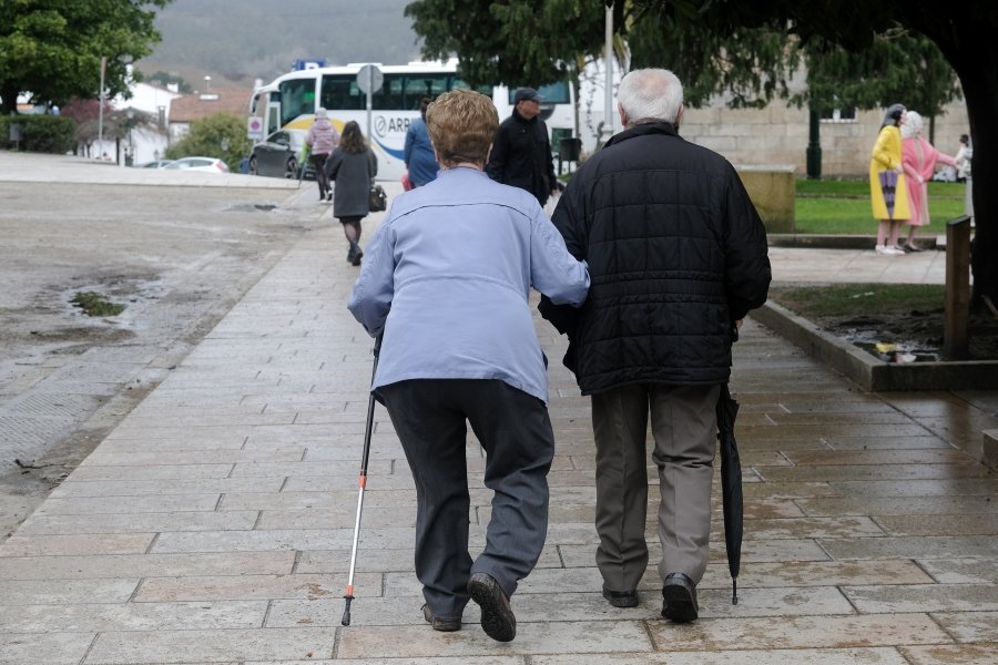 Na Galiza, unha de cada tres persoas dependentes opta polo Servizo de Atención no Fogar (Imaxe: Arxina).
