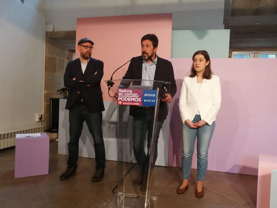Marti&ntilde;o Noriega, Ant&oacute;n G&oacute;mez-Reino e Eva Solla (N&oacute;s Diario).