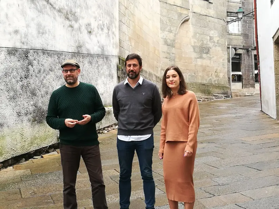 Marti&ntilde;o Noriega, Ant&oacute;n G&oacute;mez-Reino e Eva Solla (En Com&uacute;n-Anova).