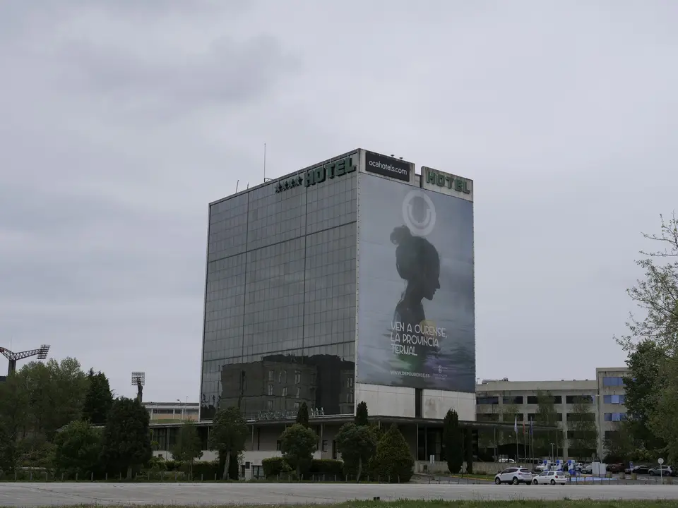 Hotel en Compostela (Arxina).