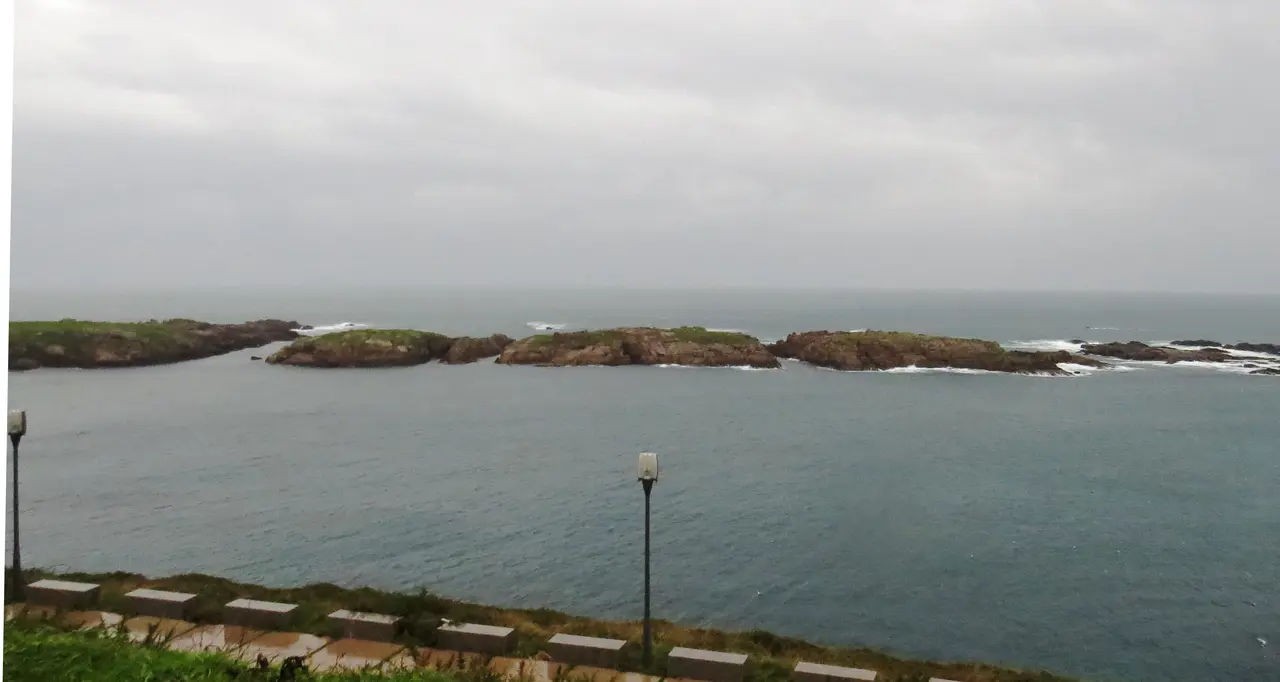 As illas de San Pedro, fronte ao Porti&ntilde;o, no concello da Coru&ntilde;a (Imaxe: C. D. Romay)