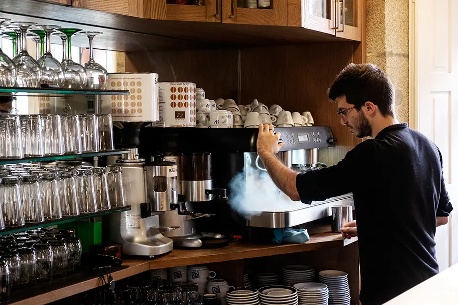 Un local hostaleiro en Compostela (Hostalar&iacute;a Compostela)