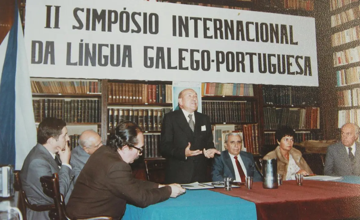 Carvalho Calero no II Simp&oacute;sio Internacional da L&iacute;ngua Galego-portuguesa