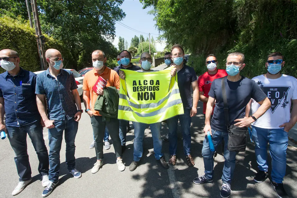 Membros do Comit&eacute; de Empresa de Alcoa San Cibrao (Carlos Castro / Europa Press).