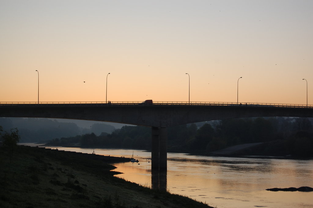 Ponte internacional que parte de Salvaterra de Miño (Foto: Nós Diario)
