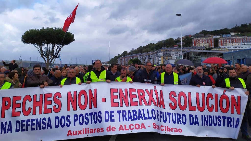 Manifestación das auxiliares en Viveiro (Nós Diario)