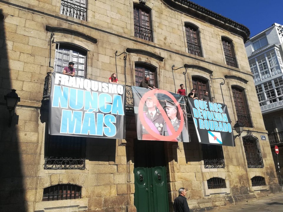 Unha protesta do BNG na Casa Cornide da Coruña. (Foto: Nós Diario)