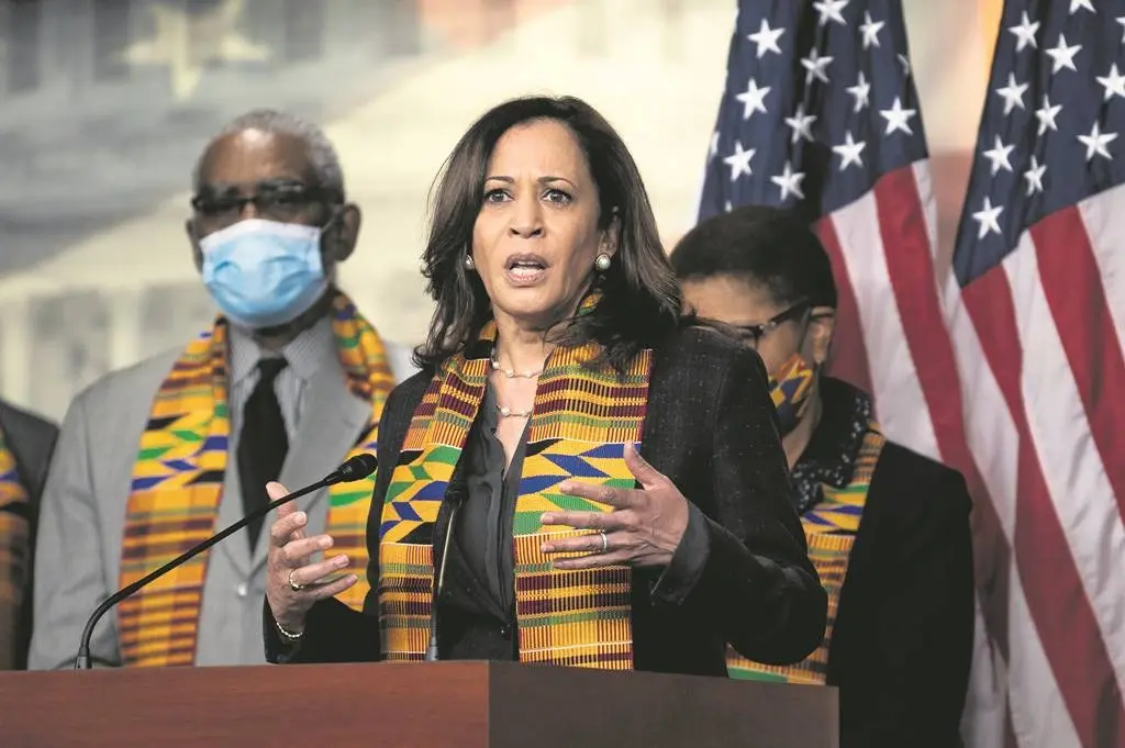 08 June 2020, US, Washington: US Senator Kamala Harris speaks during a press conference with Congressional Democrats to unveil sweeping police reform bill called the "Justice in Policing Act,". Photo: Michael Brochstein/ZUMA Wire/dpa
ONLY FOR USE IN SPAIN

08 June 2020, US, Washington: US Senator Kamala Harris speaks during a press conference with Congressional Democrats to unveil sweeping police reform bill called the "Justice in Policing Act,". Photo: Michael Brochstein/ZUMA Wire/dpa
  (Foto de ARCHIVO)

8/6/2020 ONLY FOR USE IN SPAIN