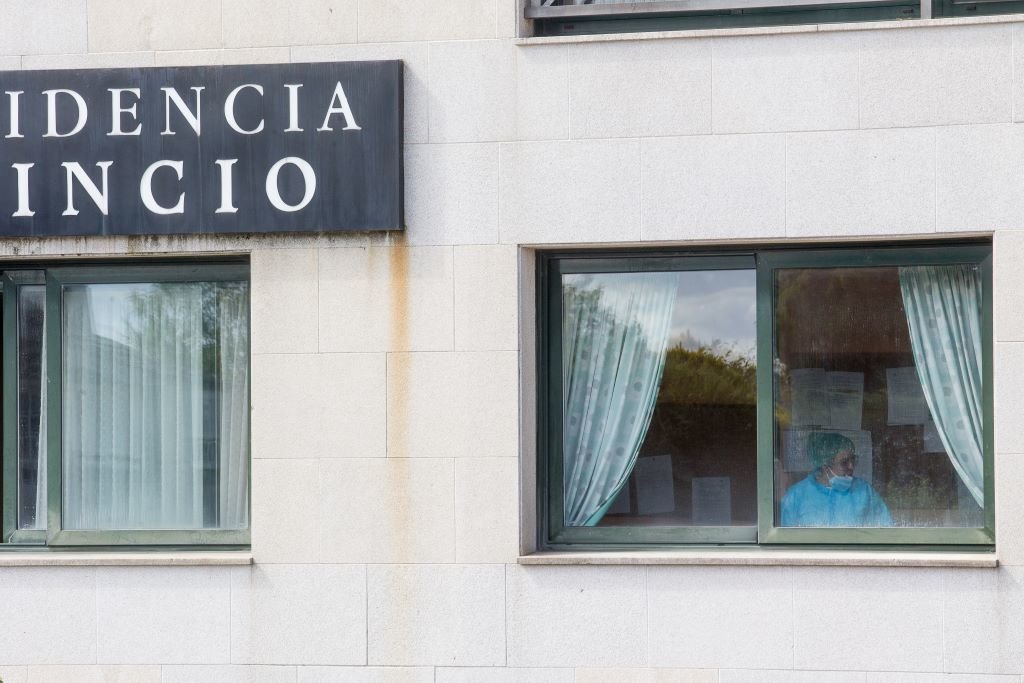 Residencia de maiores do Incio, xestionada pola Fundación San Rosendo, na que se detectou un foco da Covid-19 o 20 de agosto (Imaxe: Carlos Castro/Europa Press)