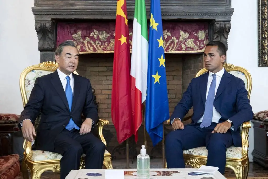 incontrodimaio_wangyi_2