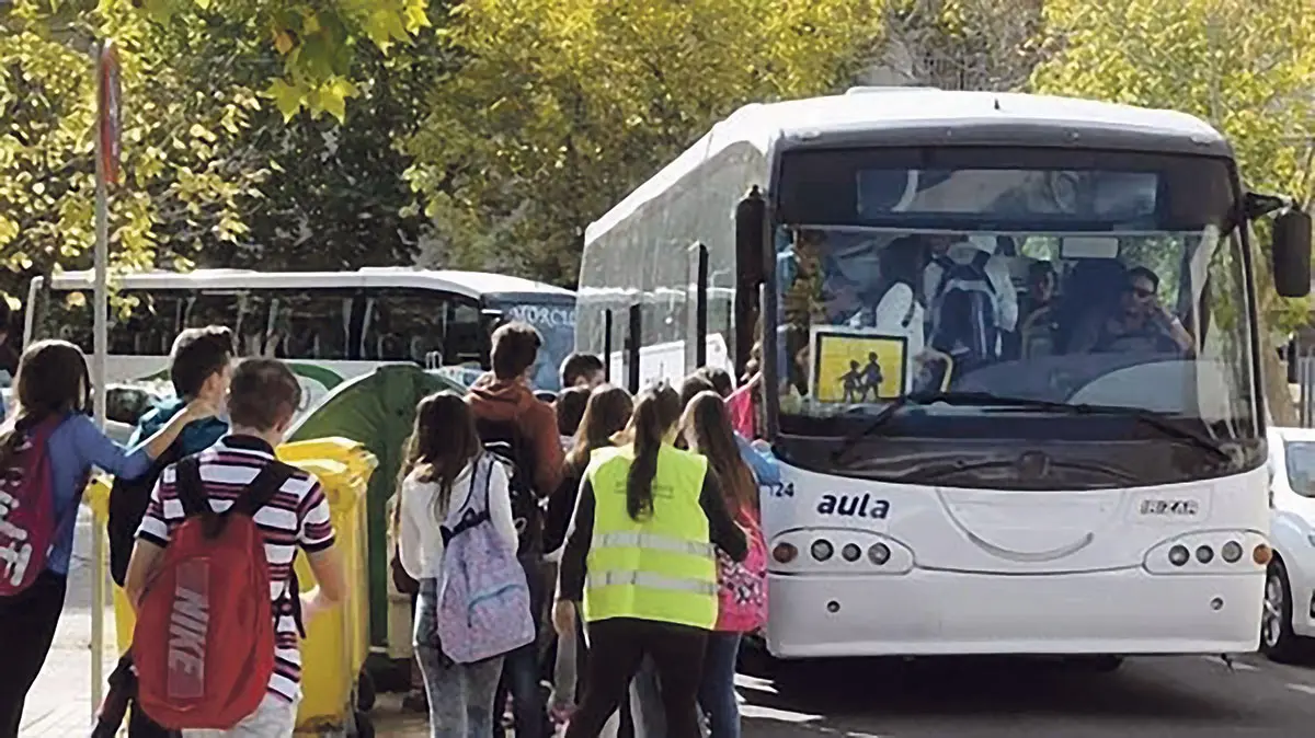 EuropaPress_2858993_transporte_escolar-WEB