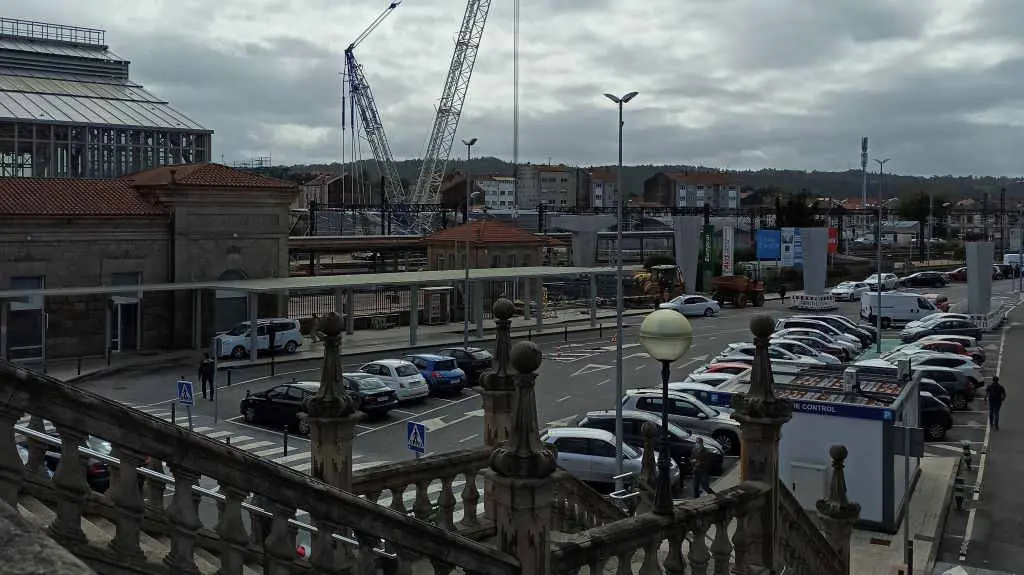 tren, estaci&oacute;n ferrocarril, compostela, intermodal