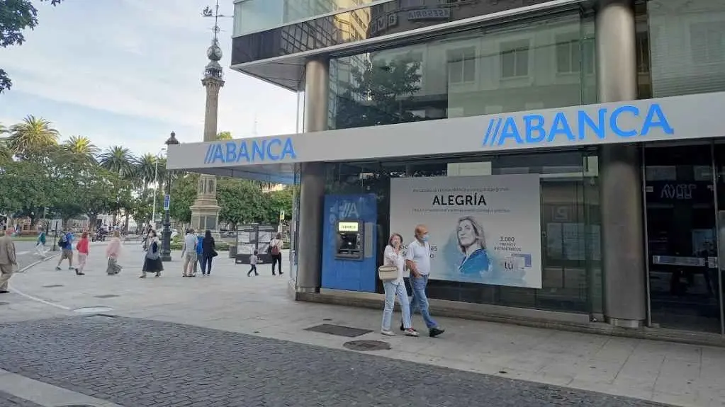 Oficina de Abanca na Coru&ntilde;a (Foto: Xo&aacute;n Roberes).