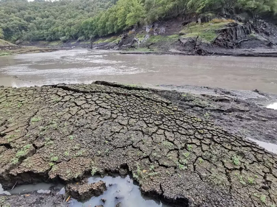 Encoro do r&iacute;o Eume a finais de setembro de 2020 Imaxe Colectivo Terra