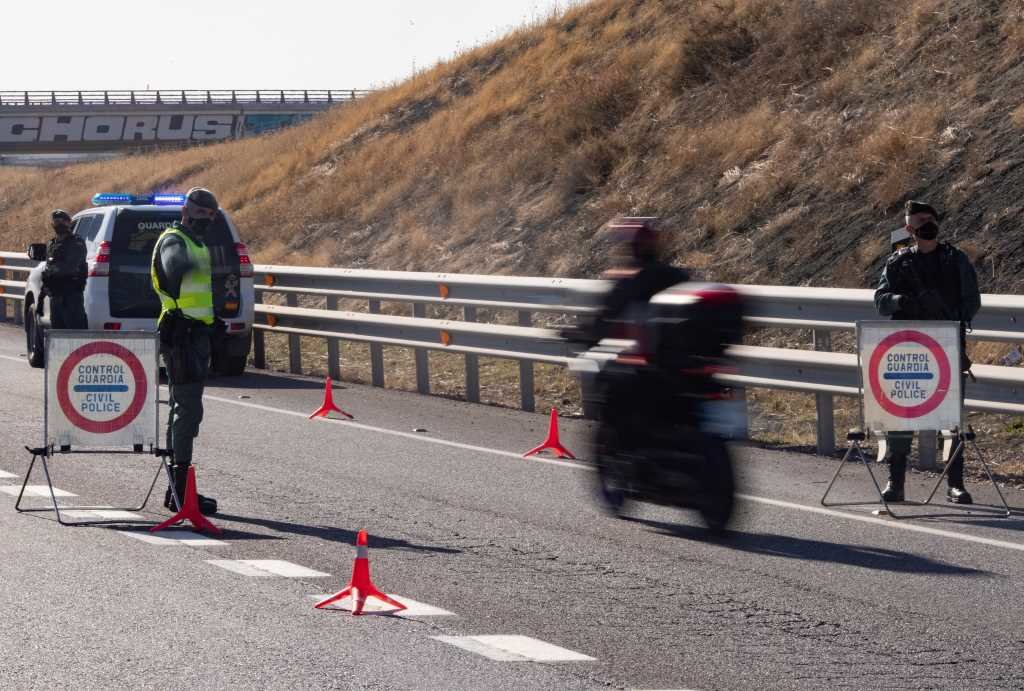 Control de estrada en Castela A Mancha (Foto: E. Parra / Europa Press)
