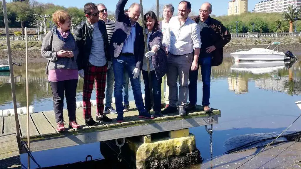 Visita de Ana Miranda, representante do BNG en Europa, &aacute; r&iacute;a. (Foto: Europa Press)