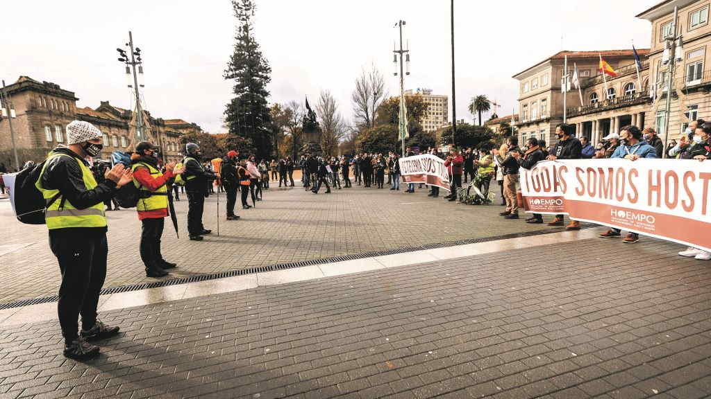 Manifestación en Pontevedra da hostalaría deste concello, Poio e Marín. (Foto: Beatriz Ciscar / Europa Press)