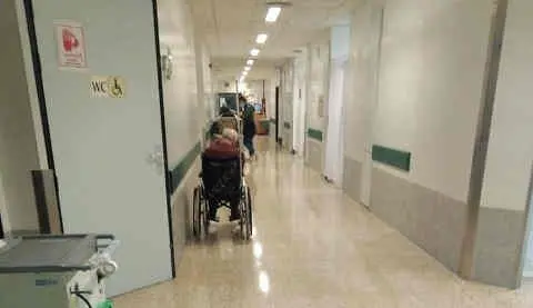 Situaci&oacute;n das urxencias do CHUS este s&aacute;bado (Asociaci&oacute;n de Pacientes e Usuarios do CHUS)
