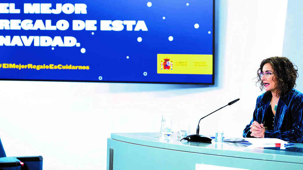 A ministra e portavoz do Goberno español, María Jesús Montero, na rolda de prensa posterior ao Consello de Ministras.(Pool Moncloa/Borja Puig de la Bellacasa)