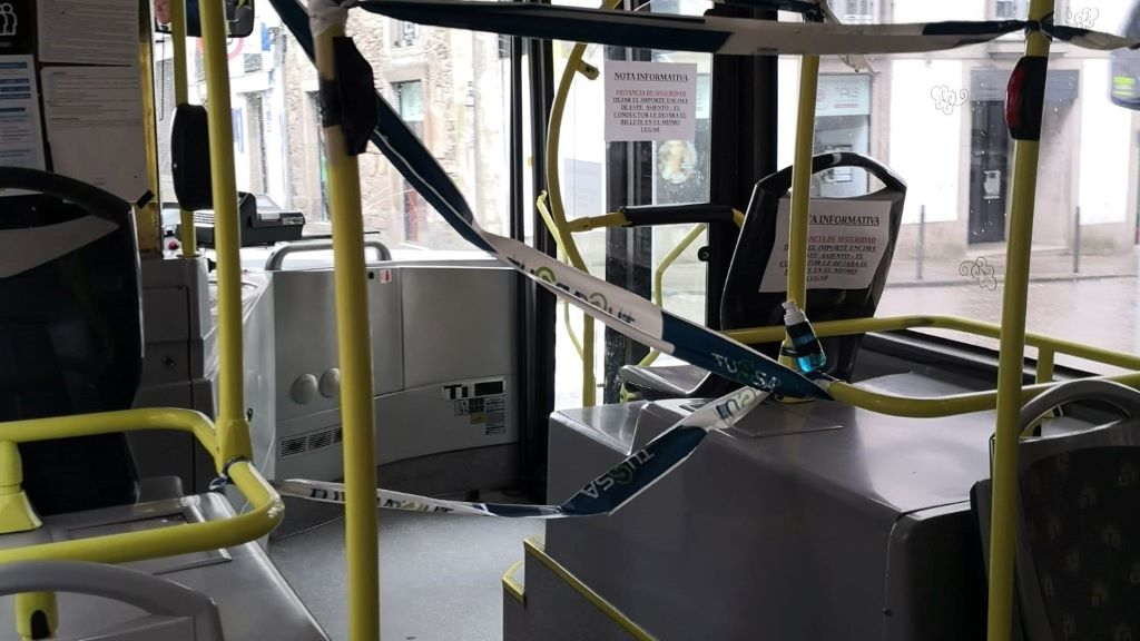 Imaxe de arquivo dun autobús en plena pandemia. (Foto: Europa Press)