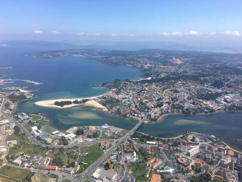 A R&iacute;a do Burgo leva d&eacute;cadas soportando verteduras (Foto: Ministerio de Transici&oacute;n Ecol&oacute;xica)