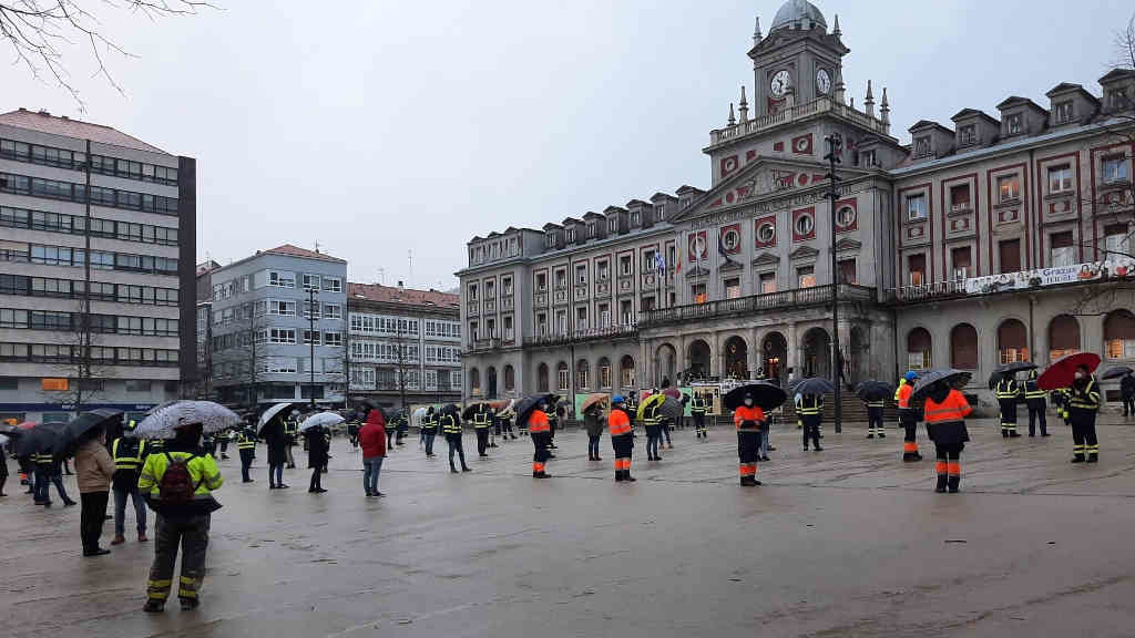 Traballadoras e traballadores do estaleiro de Navantia Ferrol e da auxiliar nunha concentración en Ferrol (Europa Press)