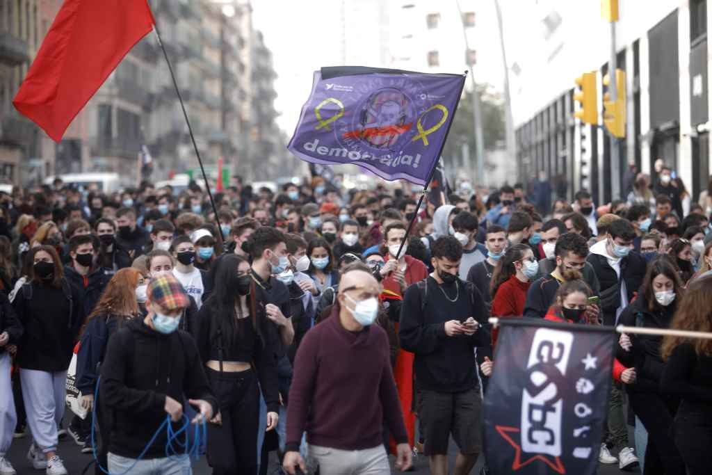 Mobilización en Barcelona no marco da folga estudantil de 19 de febreiro pola liberdade de expresión (Foto: Kike Rincón / Europa Press)
