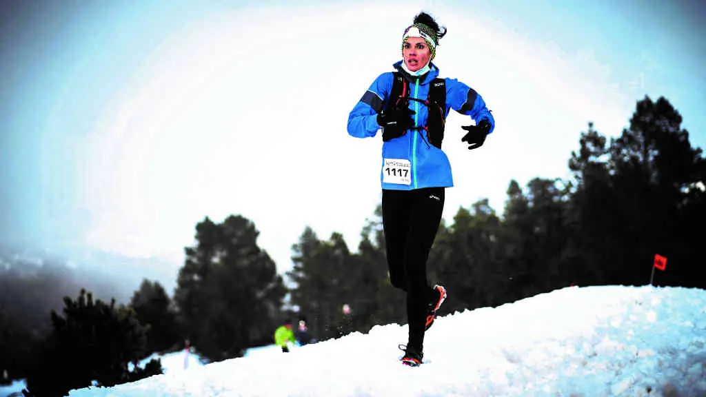 A deportista Rebeca Mari&ntilde;o na terceira proba da Copa estatal que tivo lugar o pasado 13 de febreiro en Larra Belagua, Nafarroa (Fedme/ Liqen Media/ Adri&agrave; Mart&iacute;nez)