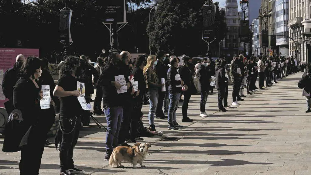 Concentraci&oacute;n da hostalar&iacute;a hoxe na Coru&ntilde;a. (Foto: Europa Press)